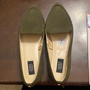 Jones New York Forest Green Women's Flats
